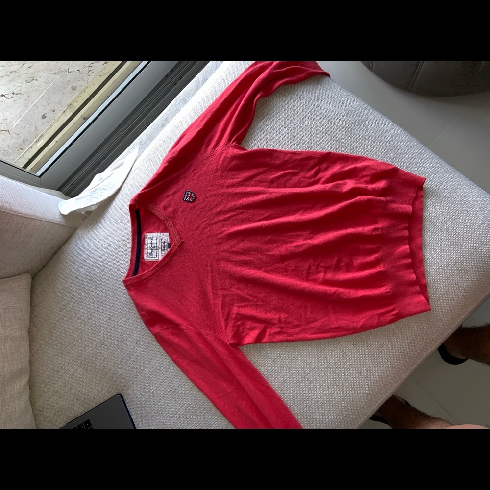 Sweater size s